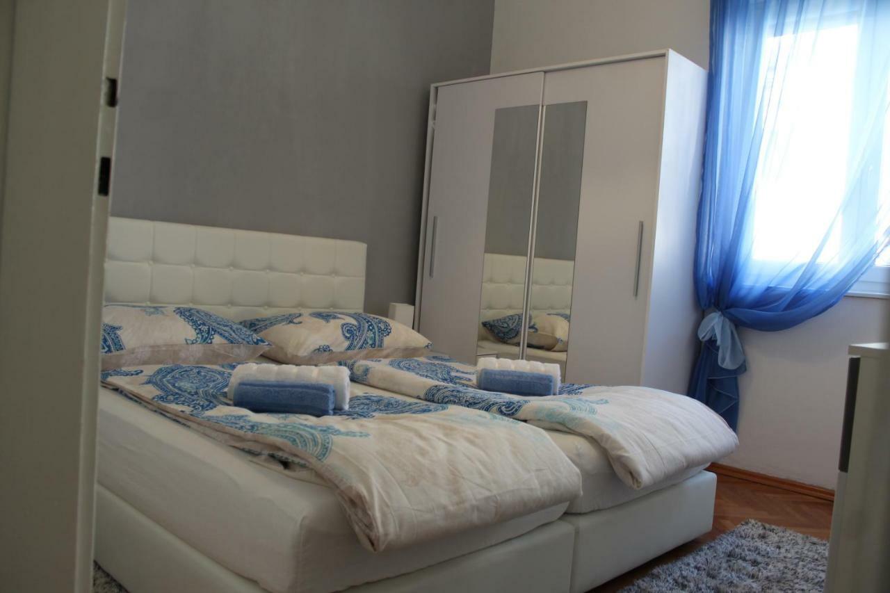 Cozy Apartment Kolumbo 2 min from Ultra Festival Сплит Екстериор снимка